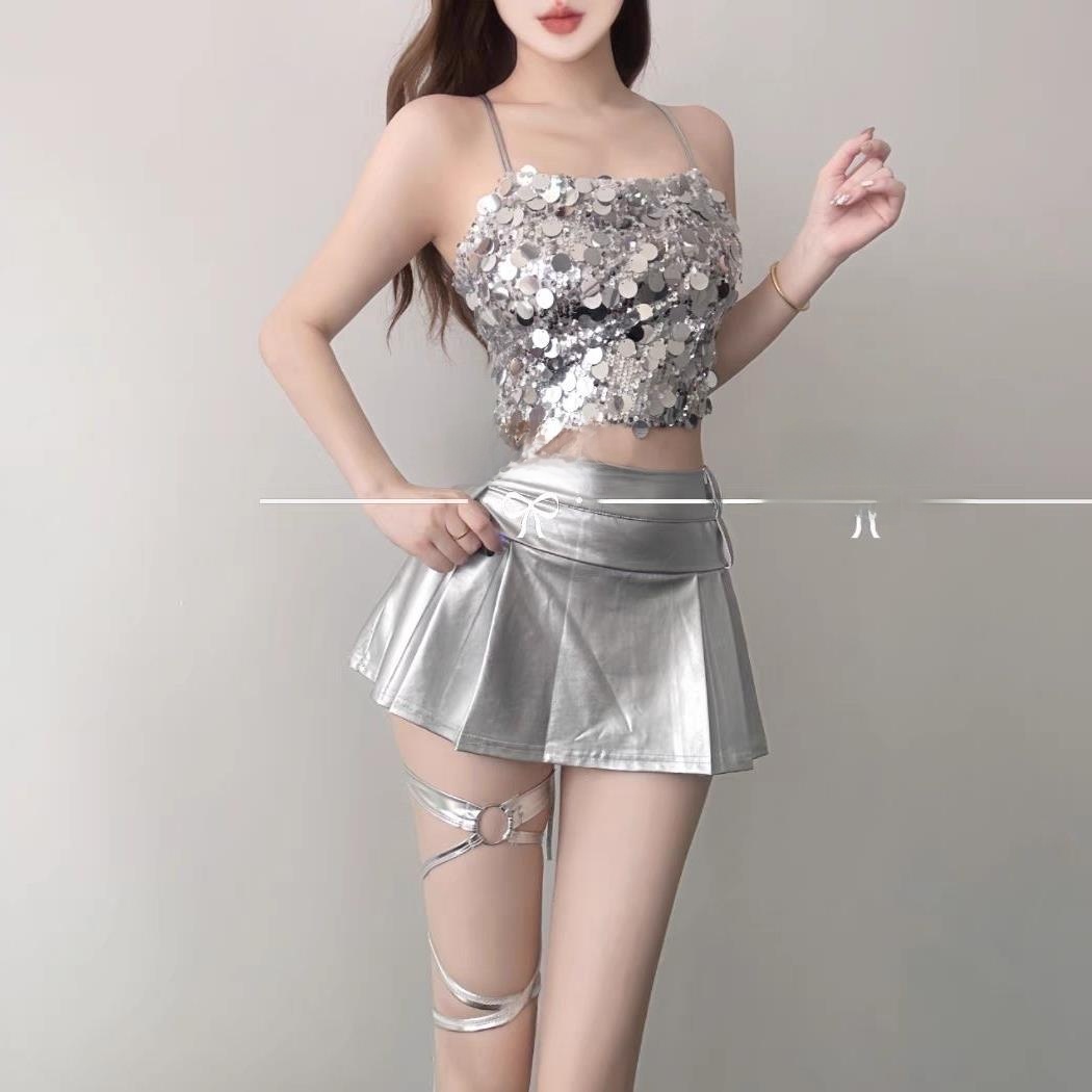 2026年ファッショナブルでシックなセクシーシルバートップス - Ethnic Chic Fashion のレビューと価格