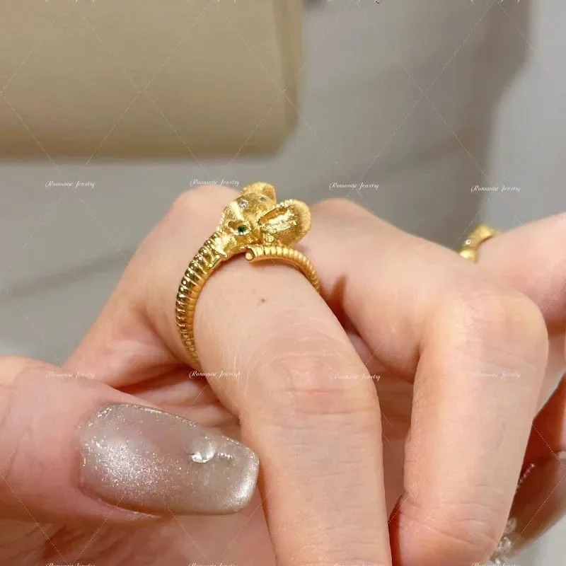 女性のための象の形をしたダイヤモンドの象眼細工の指輪,シック - Ethnic Chic Fashion のレビューと価格