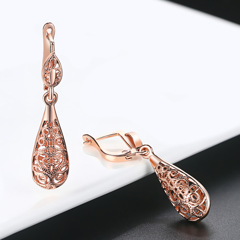 女性のためのエスニックスタイルのウォータードロップピアス,ヴ - Ethnic Fashion Brand のレビューと価格