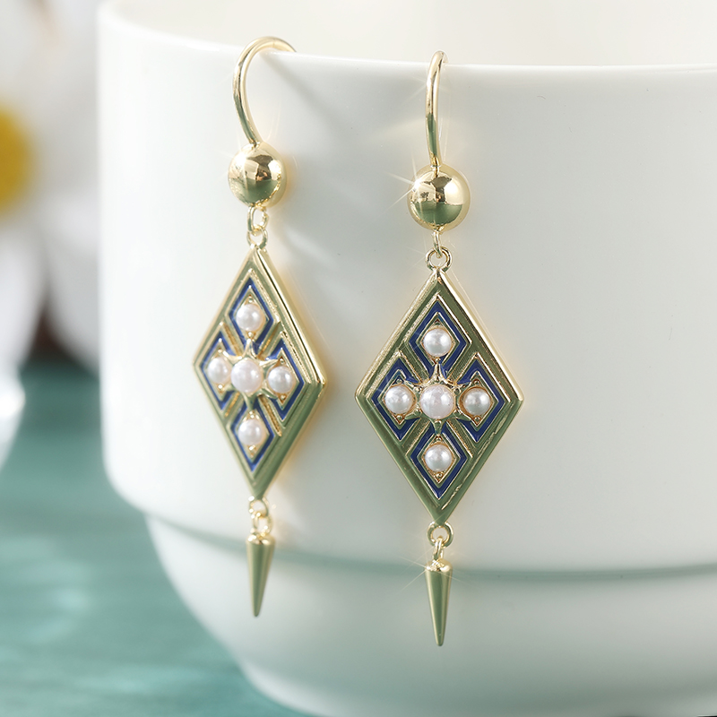 エレガントなエスニックスタイル模造パールエナメルペンダントイ - Ethnic Chic Fashion のレビューと価格